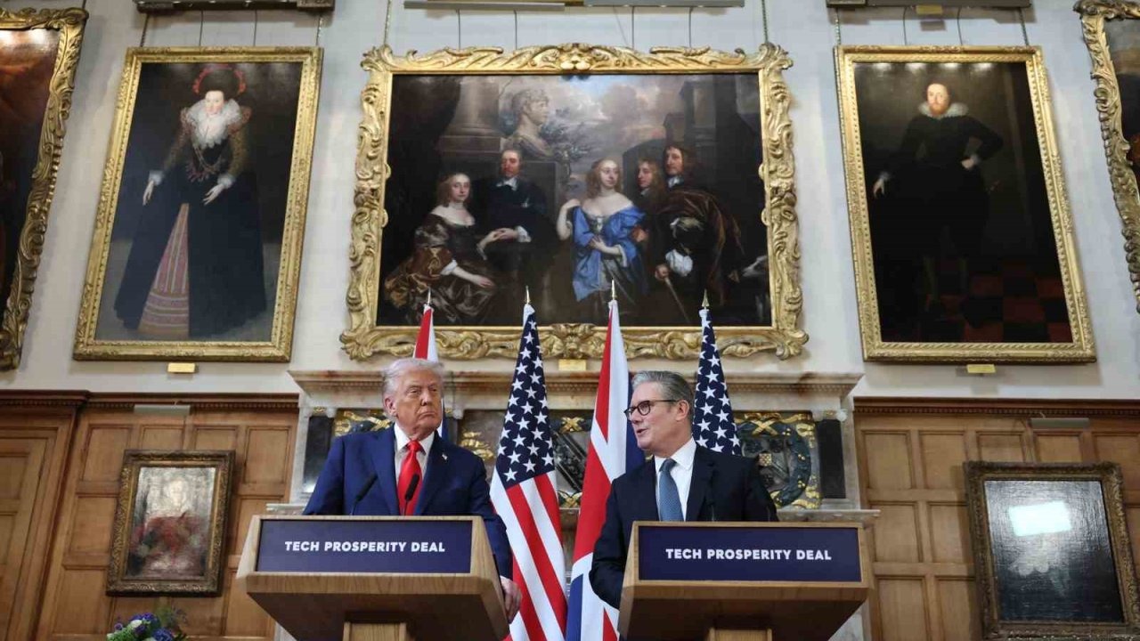 Trump ve Starmer’dan Ortak Basın Toplantısı: Ticaret, Güvenlik ve Ukrayna Masada