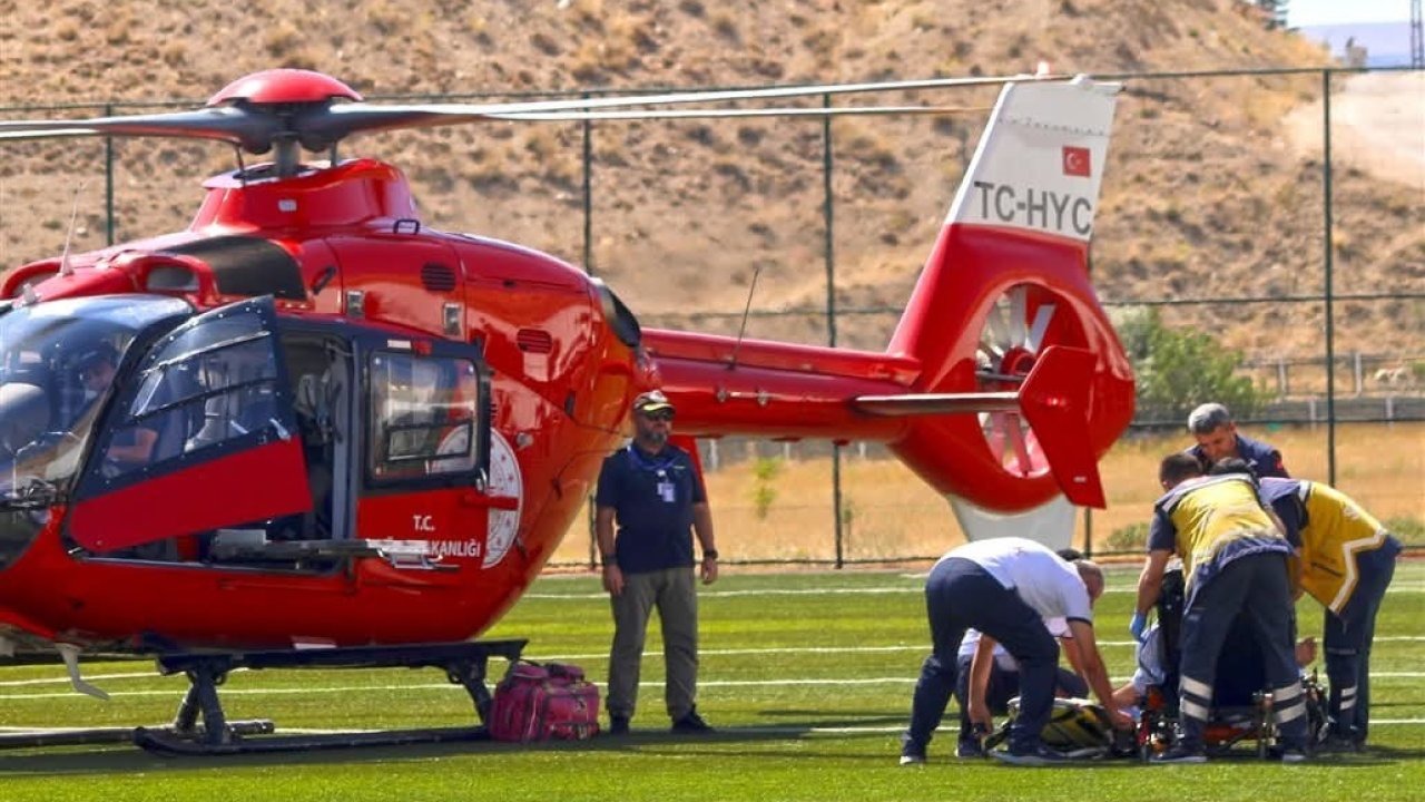 Malatya’da ambulans helikopter 87 yaşındaki hasta için havalandı
