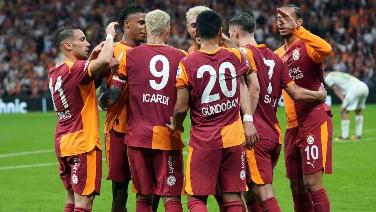 Galatasaray'dan 14 Maçlık Yenilmezlik Serisi