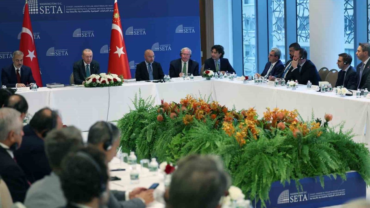 Cumhurbaşkanı Erdoğan, ABD&#039;li Düşünce Kuruluşları Temsilcileriyle Bir Araya Geldi
