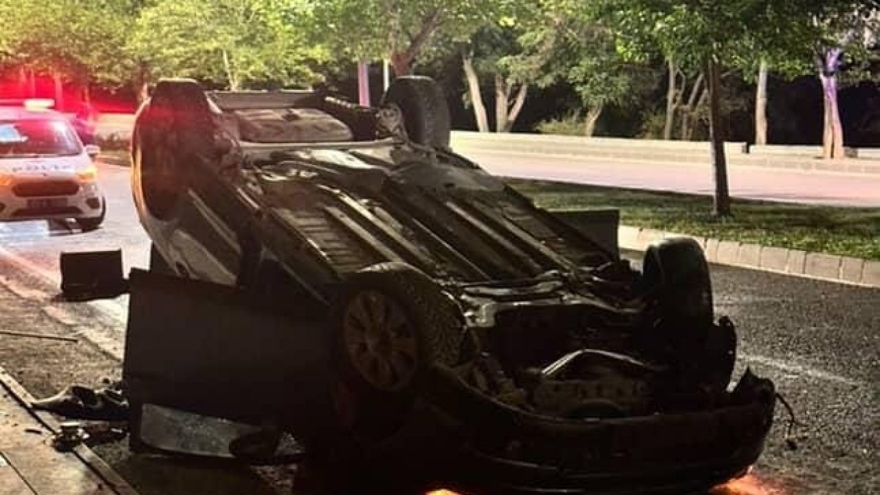 Elazığ&#039;da Takla Atan Otomobilde 2 Kişi Yaralandı