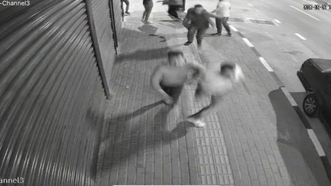 Elazığ&#039;da Takla Atan Otomobilde 2 Kişi Yaralandı