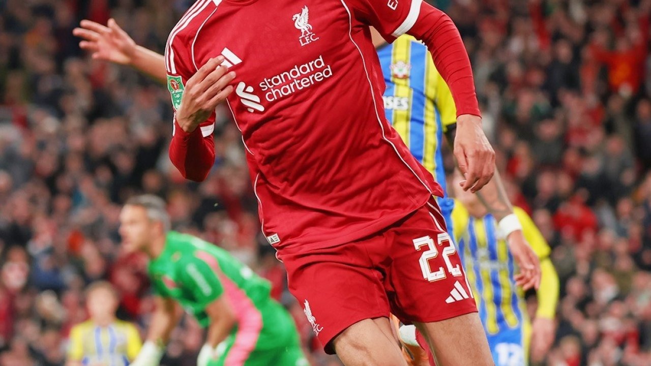 Liverpool, Rotasyonlu Kadroyla Turladı!