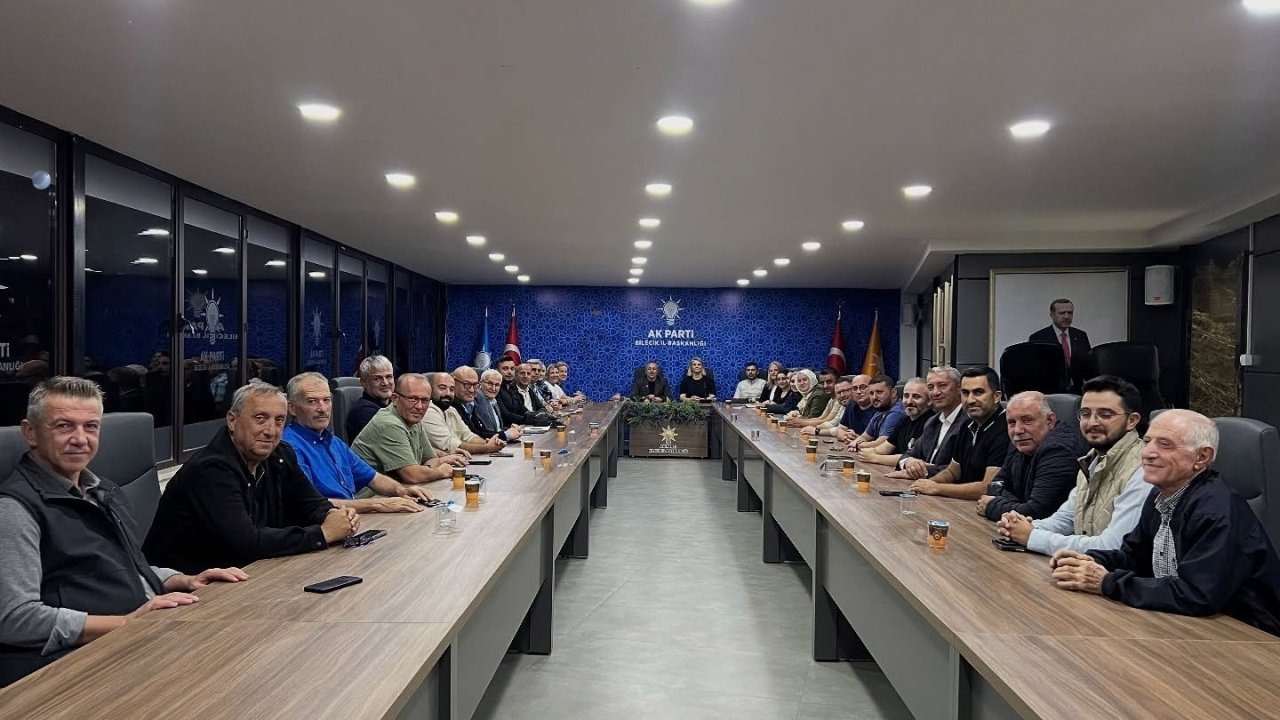 AK Parti Bilecik İl Başkanlığı Haftalık Toplantısını Yaptı