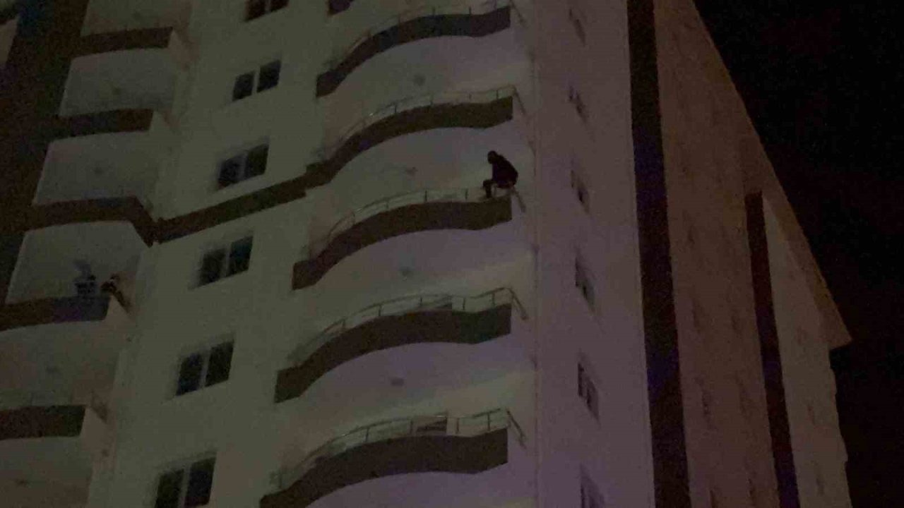 Kayseri’de Alacağını Alamayan İşçi İnşaatın 8. Katında İntihar Girişiminde Bulundu