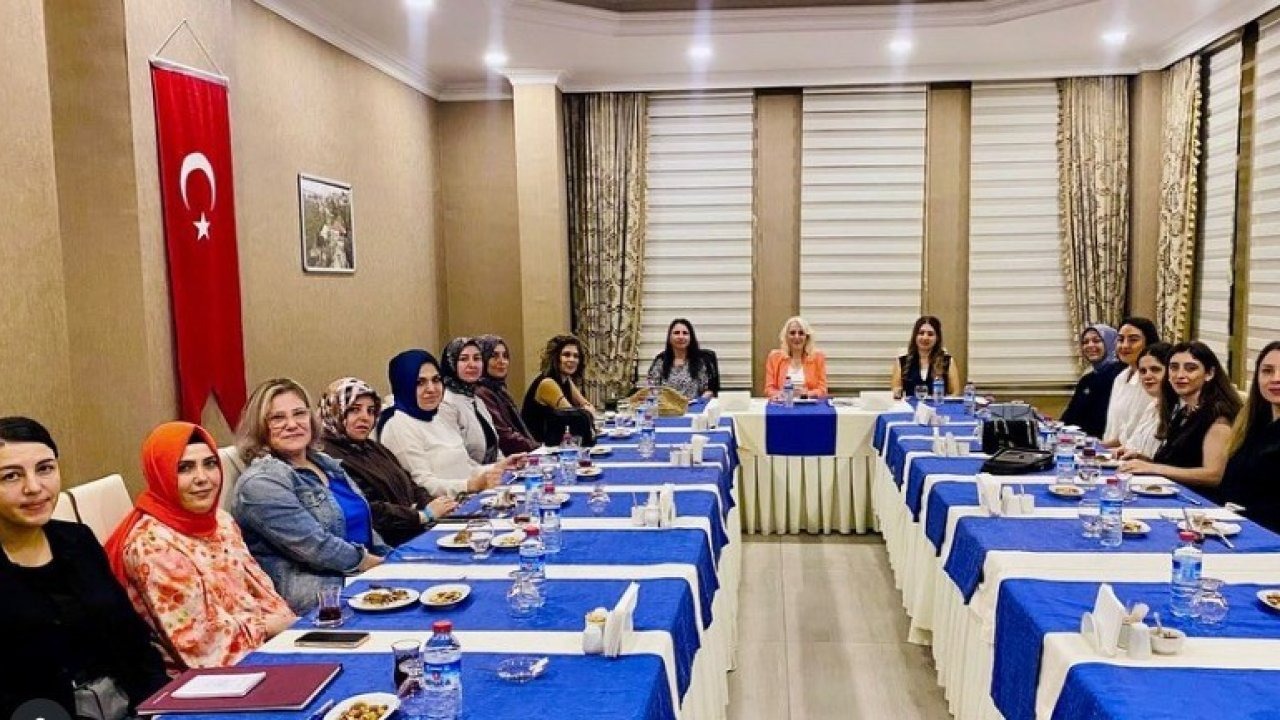 Polis Eşleri Derneği Bilecik Şubesi Yeni Başkanını Seçti: Zerrin Şener Göreve Geldi