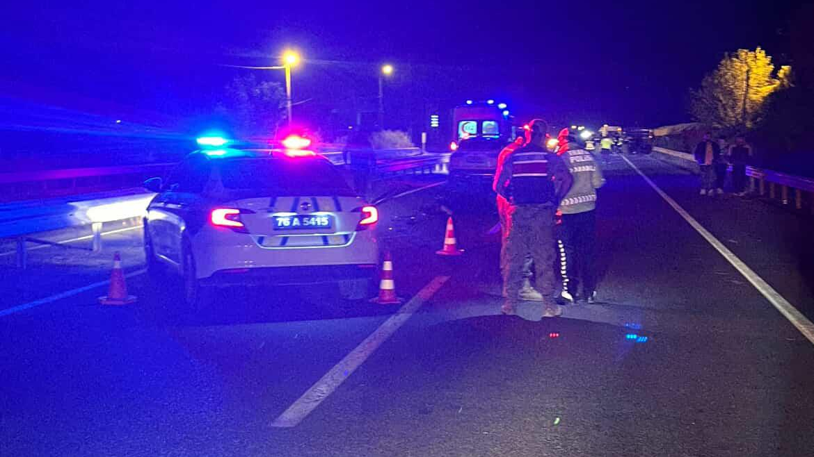 Iğdır’da Traktör ile Motosiklet Çarpıştı: Genç Sürücü Hayatını Kaybetti