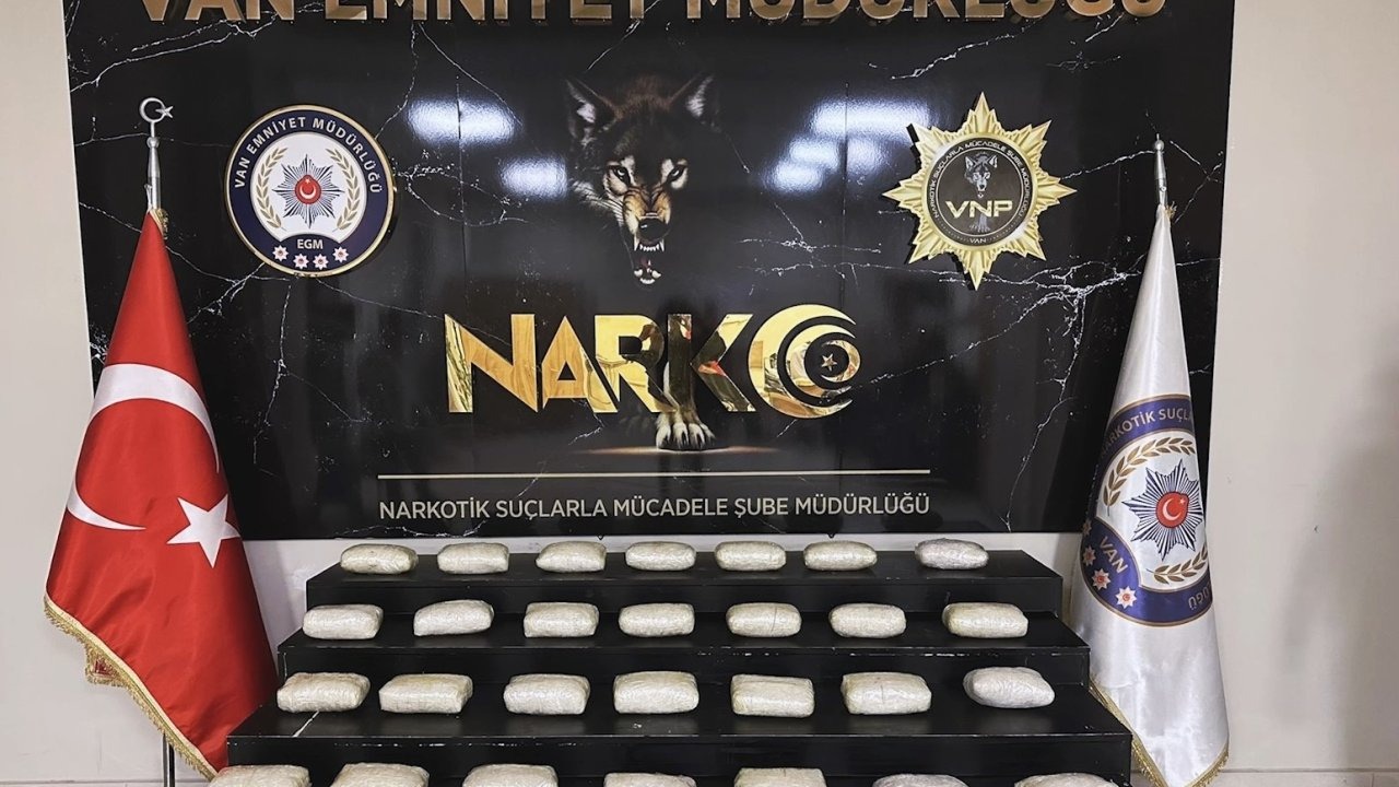 Van'da Büyük Uyuşturucu Operasyonu: 28 Kilo Metamfetamin Ele Geçirildi
