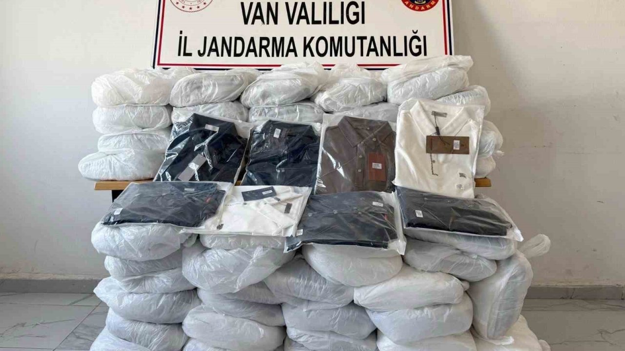 Van Başkale’de 1 Milyon 280 Bin TL Değerinde Kaçak Malzeme Ele Geçirildi
