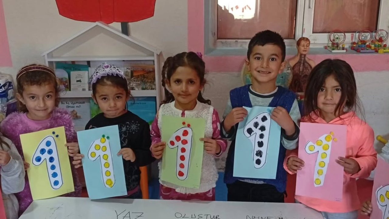 Ağrı Diyadin’de Minik Öğrenciler &quot;1&quot; Sayısını Eğlenerek Öğrendi