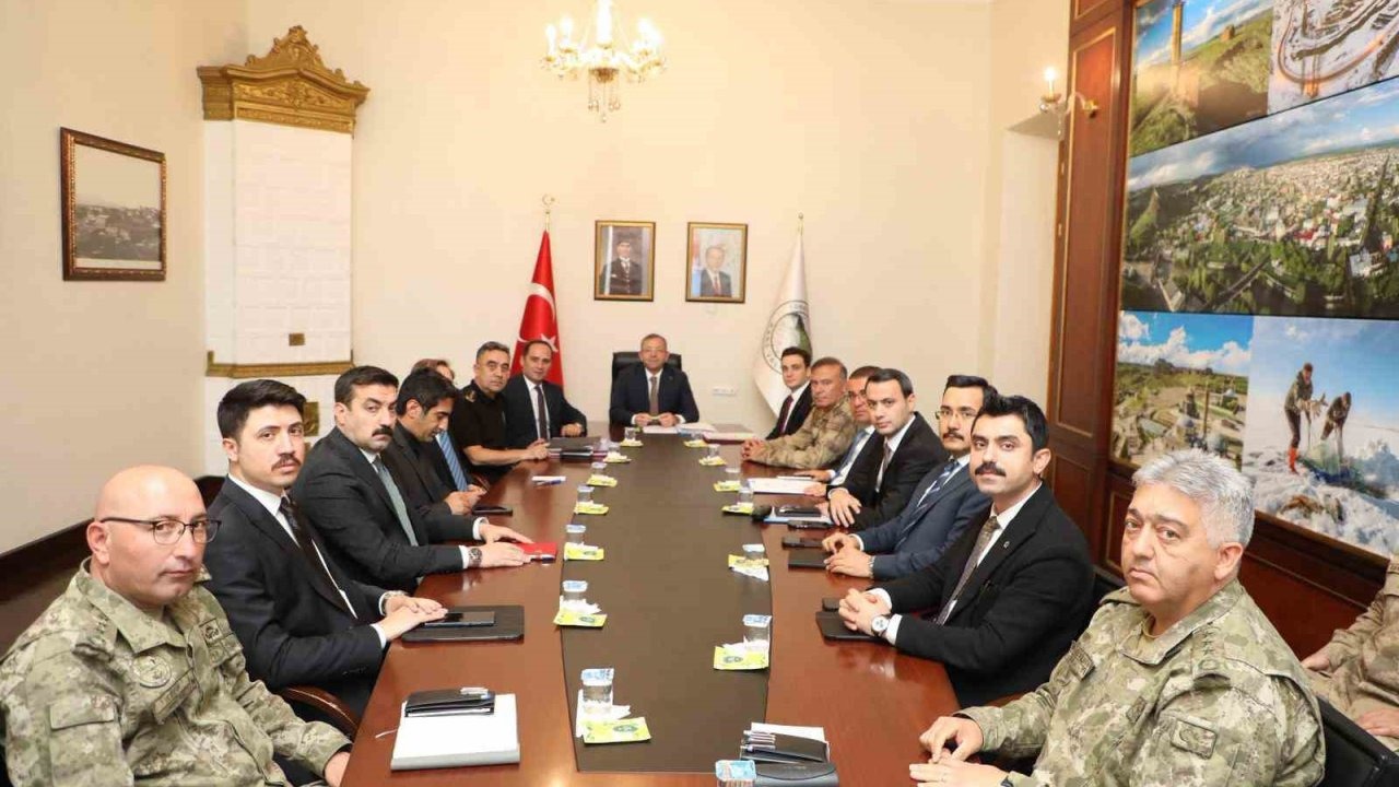 Kars’ta “İl Güvenlik ve Asayiş Koordinasyon Toplantısı” Yapıldı