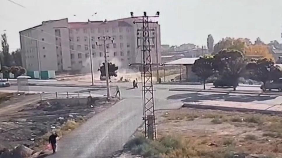 Iğdır Halfeli Yolunda Otomobil İle Motosiklet Çarpıştı 3 Yaralı!