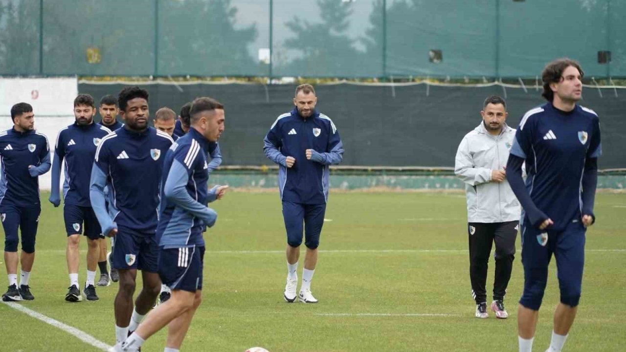 Erzurumspor FK, Vanspor FK Maçına Hazırlanıyor: İki Önemli Eksik Var