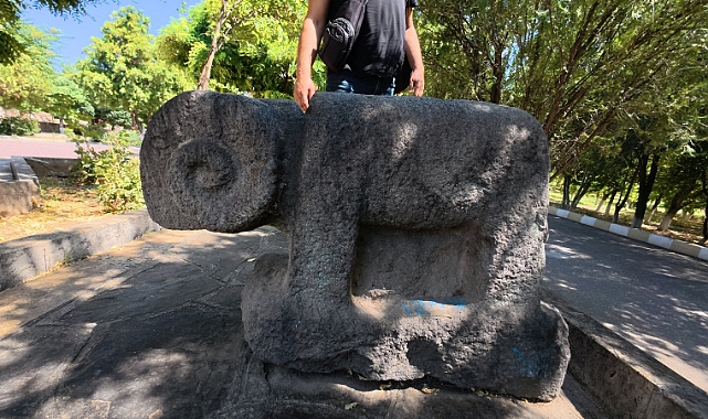 BİR NEHİR İKİ ŞEHİR: Iğdır ve Nahçıvan&#039;ın Koç Heykelleriyle Yazılan Ortak Hikayesi!