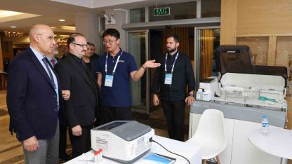 Atatürk Üniversitesi, Uluslararası Laboratuvar Tıbbı Zirvesi’ne Ev Sahipliği Yapıyor: Bilim Dünyası Erzurum’da Buluştu