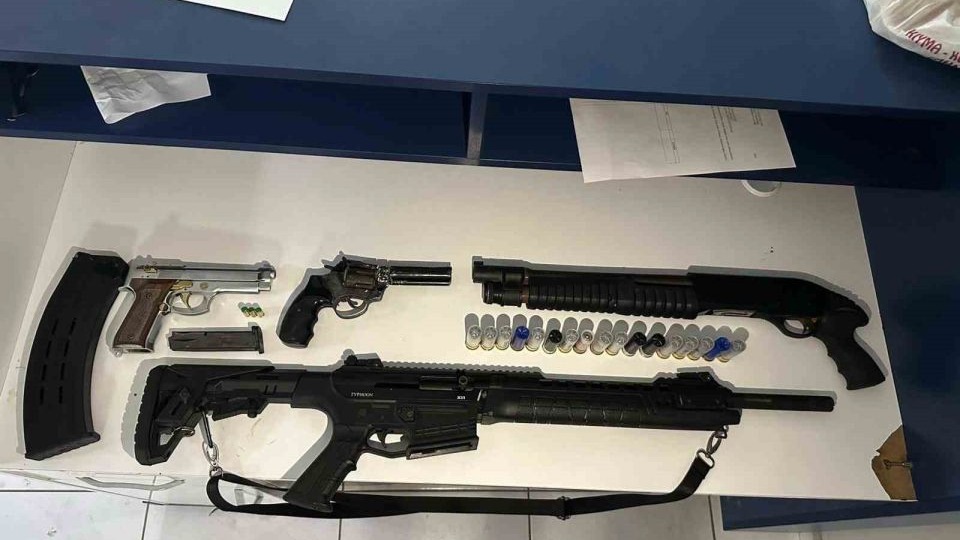 Adana’da 19 Yıl Hapis Cezası Bulunan Firari, Saklandığı Evde Yakalandı