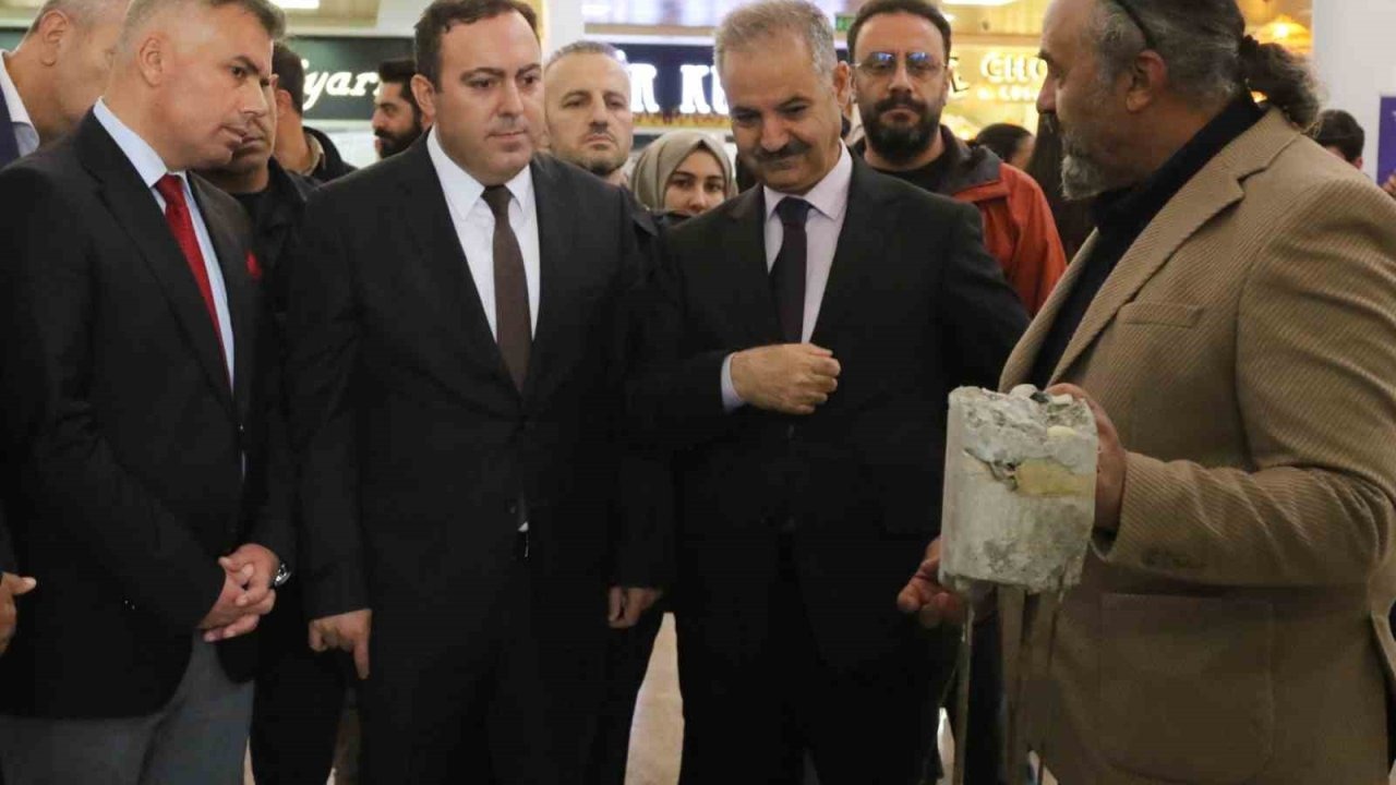 Ağrı’daki Akademisyen Sanatçıdan &quot;Nuh’un Gemisi&quot; Temalı Eserler