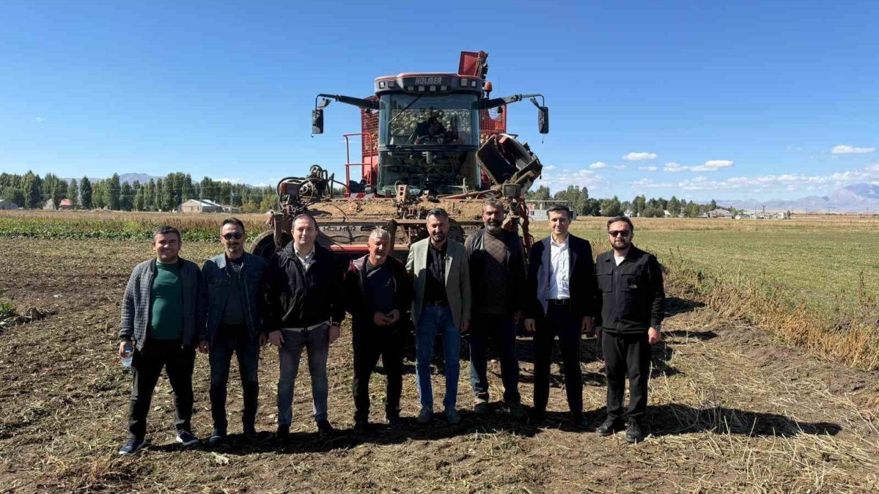 AK Parti Ağrı İl Başkanı Yıldız, Pancar Üreticileriyle Bir Araya Geldi: &quot;Çiftçilerimize Verilen Destekler Bölge Ekonomisine Güç Katacak&quot;