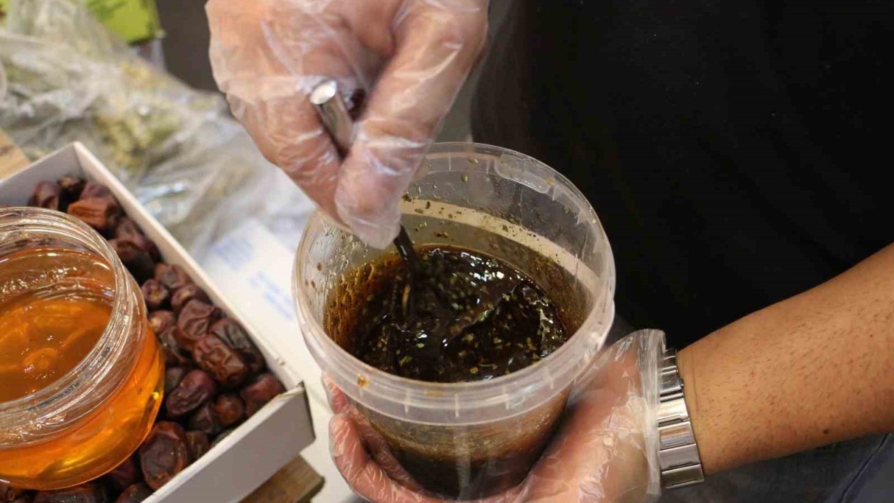 Aktardan 25 Bitkili Şifalı Karışım