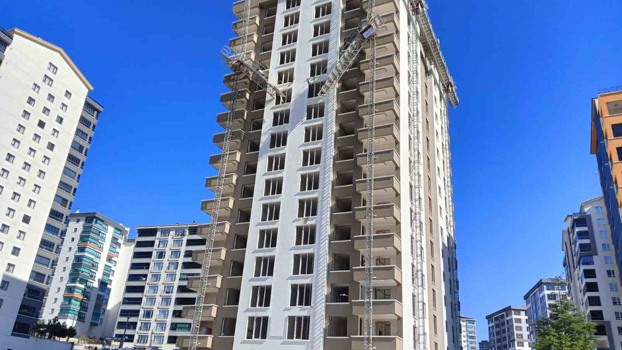 Ankara’da Korkunç İş Kazası: Düşen Yük Asansörü İki Kuzenin Hayatına Mal Oldu