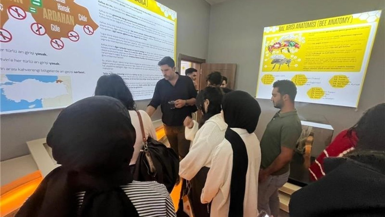 ARÜ Öğrencileri, Kafkas Arı Konağı ve Arıcılık Müzesi'ne Teknik Gezi Düzenledi