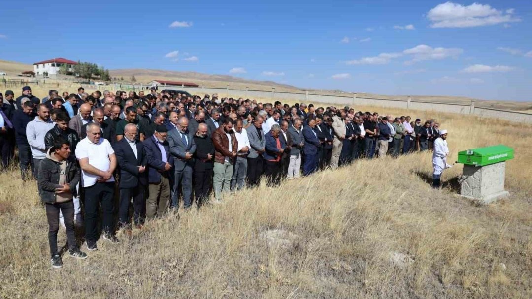 Atatürk Üniversitesi Başmüdürü Fedli Dumlu'nun Acı Günü
