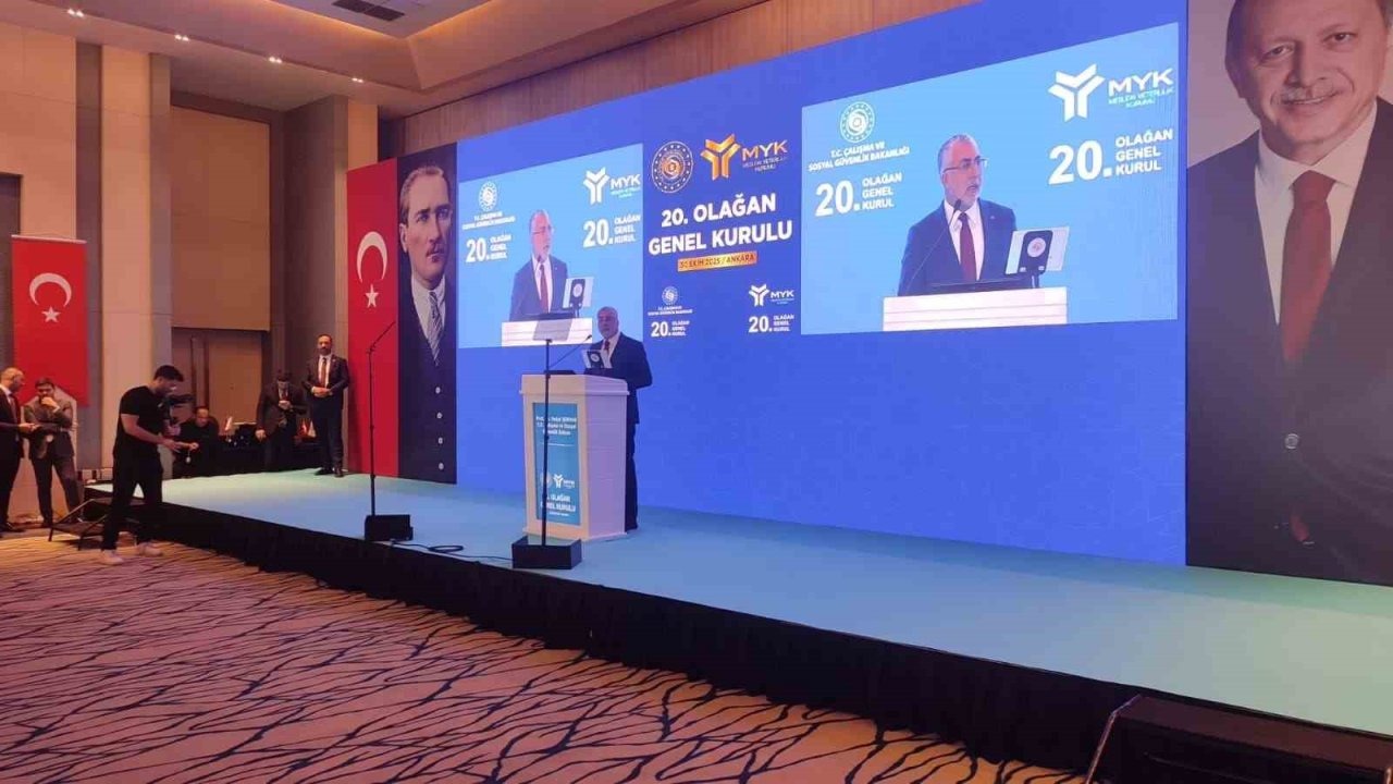 Bakan Işıkhan: &quot;SGK 2028 Yılında Cari Fazla Verecek, Tarihi Başarıya Ulaştık&quot;