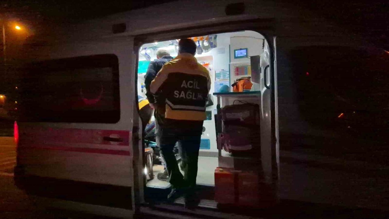 Bartın'da Çay Kenarında Alacak Verecek Kavgası: 1 Yaralı, 2 Gözaltı