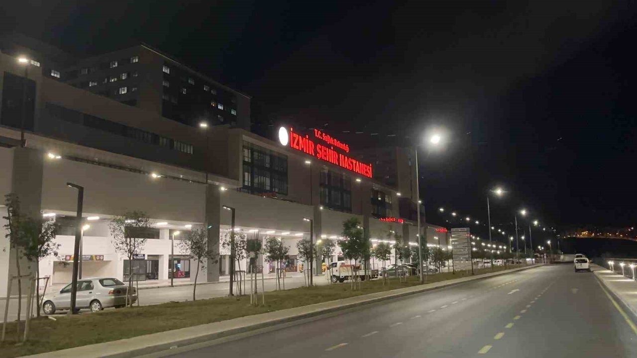 Bayraklı’da Silahlı Kavga: 3 Kişi Yaralandı