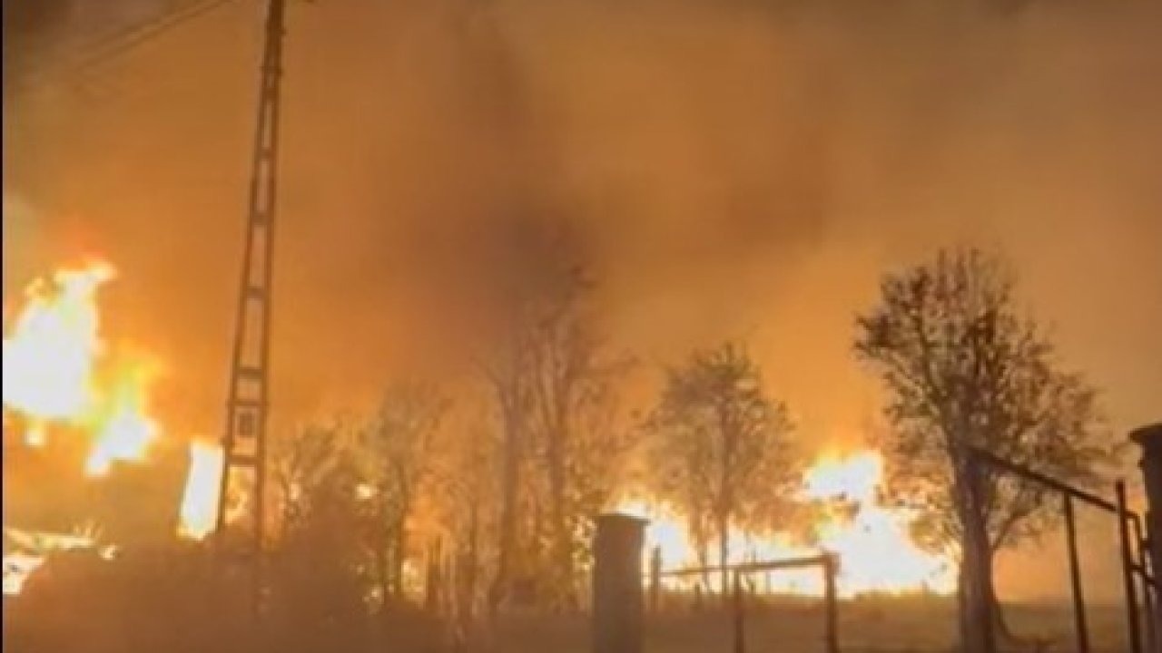 Çankırı Yapraklı’da Korkutan Yangın: 6 Ev ve 1 Ahır Kullanılamaz Hale Geldi