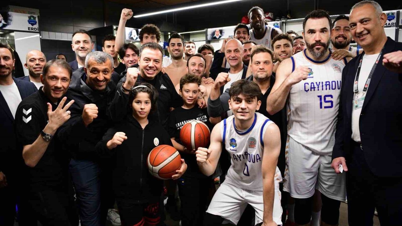 Çayırova Belediyesi&#039;nden Görkemli Galibiyet: iLab Basketbol&#039;u 103-76 Mağlup Etti