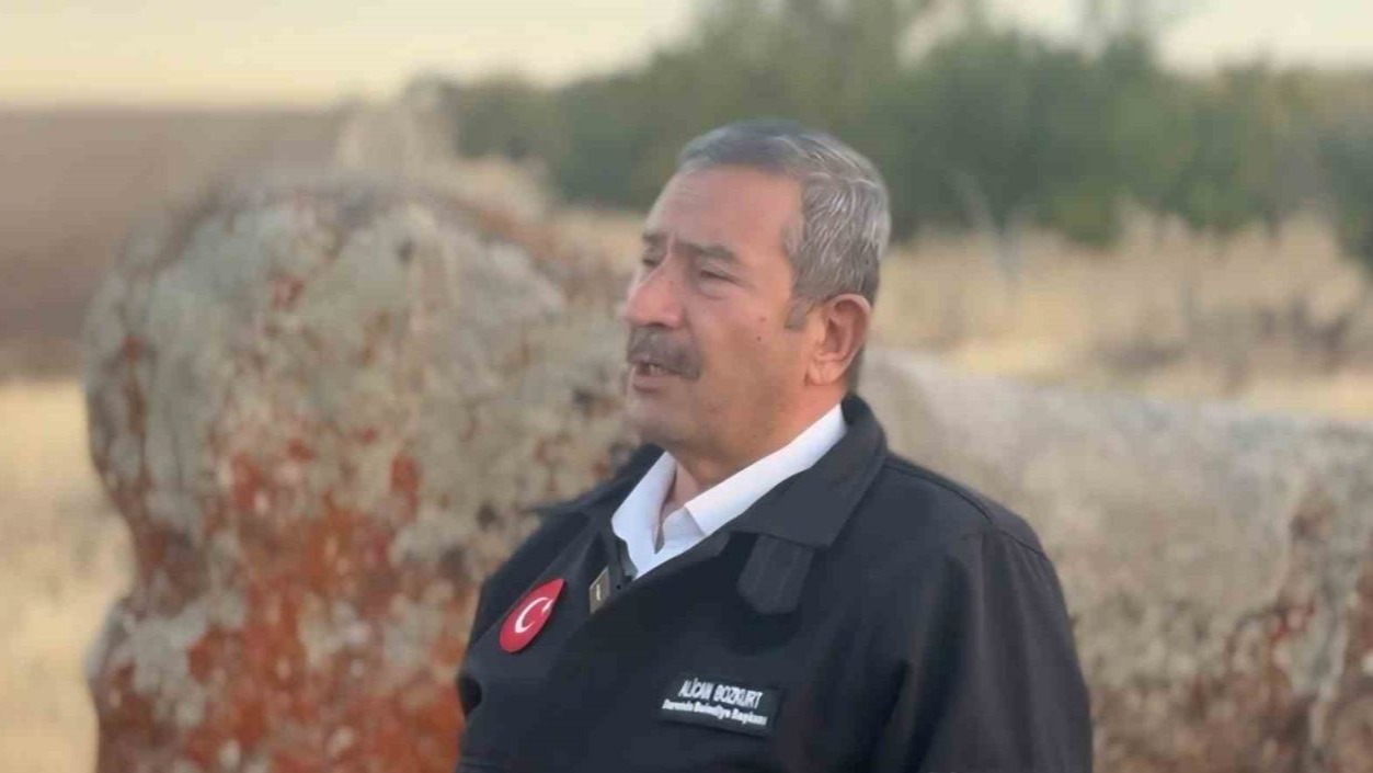 Darende Aslantaşları Tartışması Büyüyor: Belediye Başkanı Bozkurt Karşı Çıktı, &quot;Taş Yerinde Ağırdır&quot;