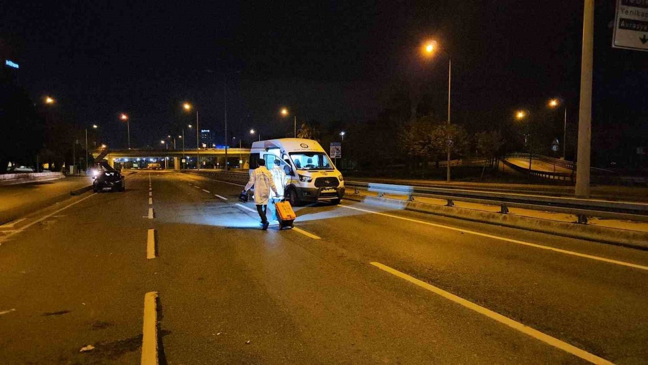 ’Dur’ ihtarına uymayan sürücü kaza yapınca yakalandı... Kovalamaca anları kamerada