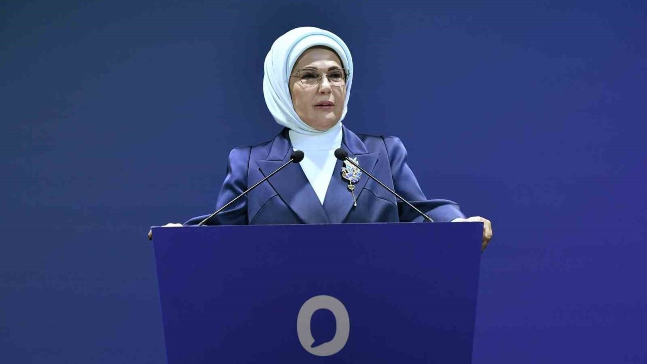 Emine Erdoğan: &quot;Sıfır Atık Hareketi Demek, Küresel Vicdan Demektir&quot;