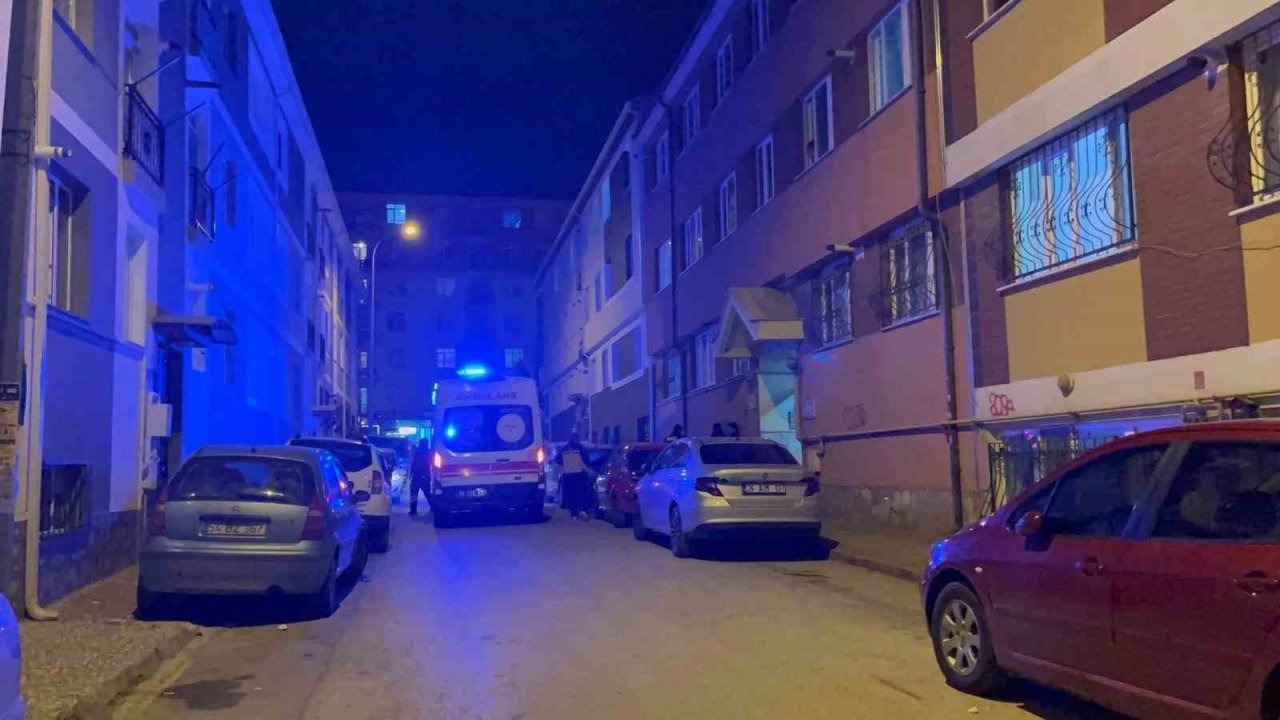 Eskişehir’de Korkunç İhbar: Daireden Gelen Kötü Koku Üzerine Yalnız Yaşayan Adamın Cansız Bedeni Bulundu