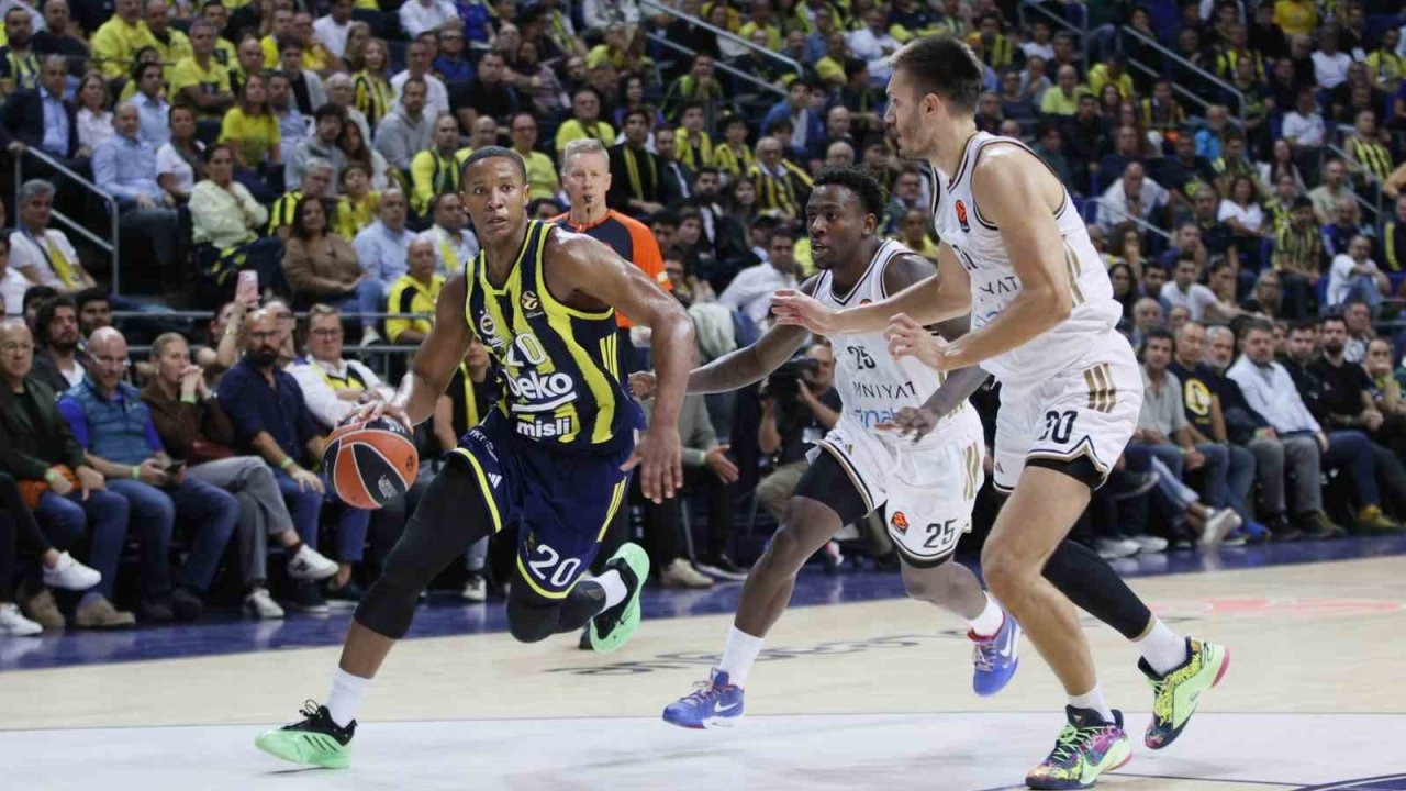 Fenerbahçe Beko, Euroleague’de Evinde Dağıldı: Dubai Basketbol’a 93-69 Mağlup Oldu
