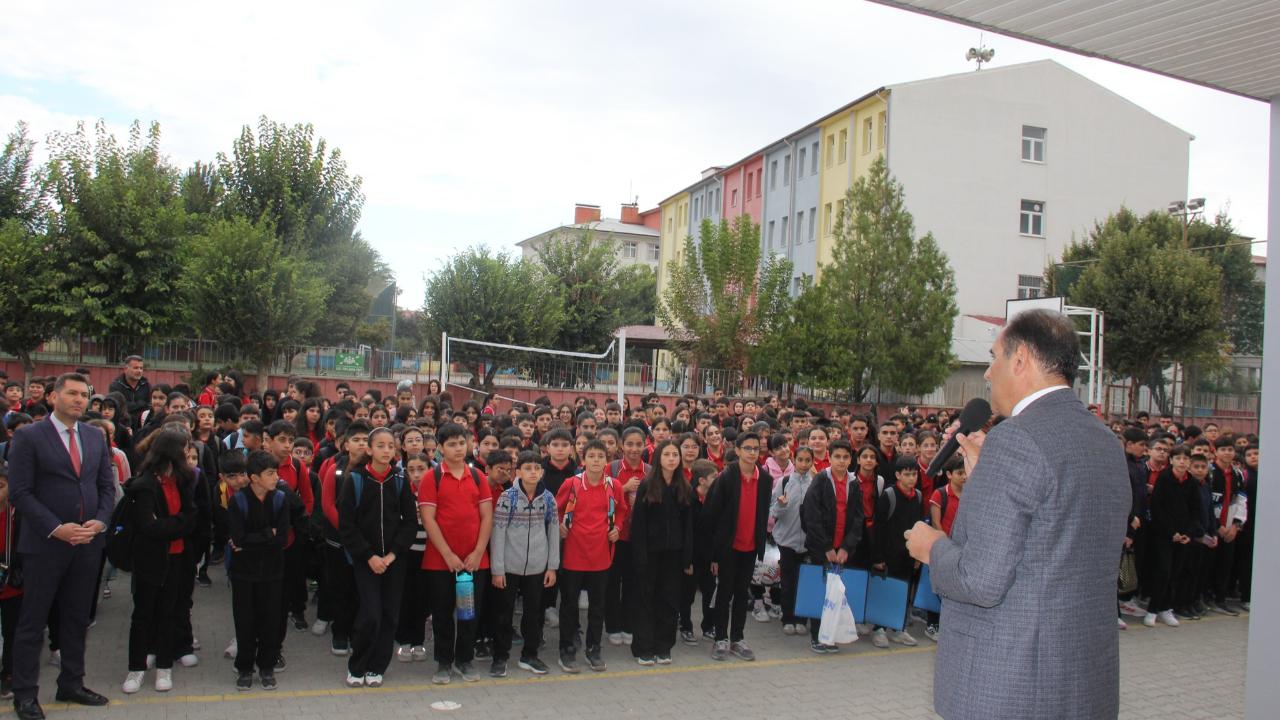 Iğdır İl Milli Eğitim Müdürü Aziz Gün’den Okullara Ziyaret