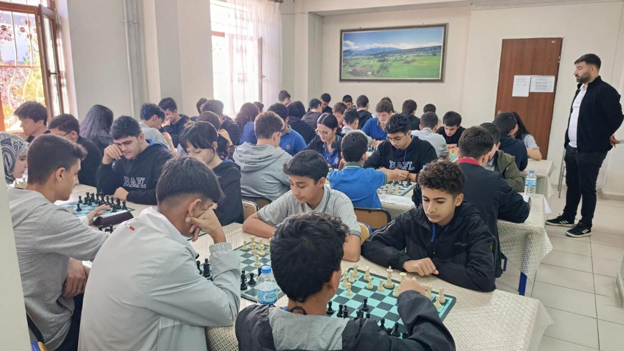 Iğdır’da Amatör Spor Haftası Coşkusuyla Satranç Turnuvası Düzenlendi