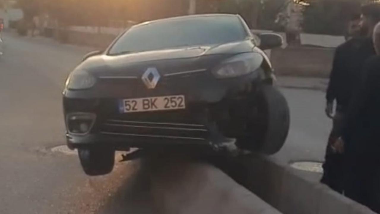 Iğdır’da Dar Yola Yapılan Refüj Kazaya Davetiye Çıkardı!