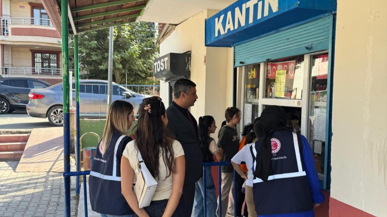 Iğdır’da Okul Kantinlerinde Fahiş Fiyat ve Etiket Denetimi