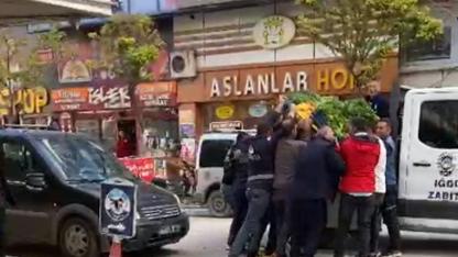 Iğdır’da Sergici ile Zabıta Gerginliği: Seyyar Satıcı Aracına Tutunarak Koştu!
