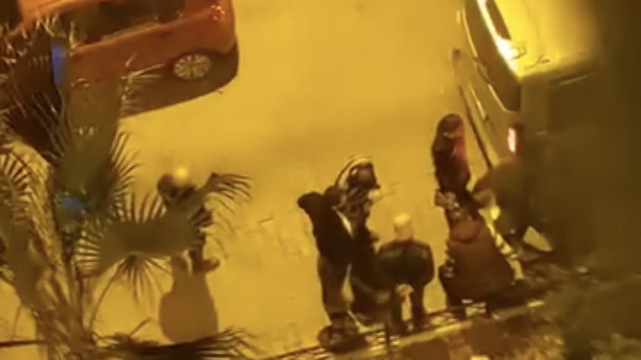 İzmir’de Uydu Tamircisinin Feci Sonu: Çatıdan Apartman Boşluğuna Düşerek Öldü