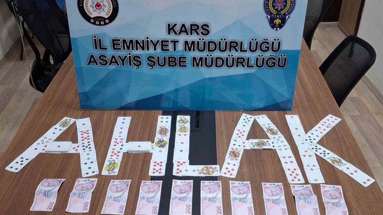 Kars'ta Asayiş Uygulamaları Sıklaştırıldı: Silah ve Mühimmat Ele Geçirildi