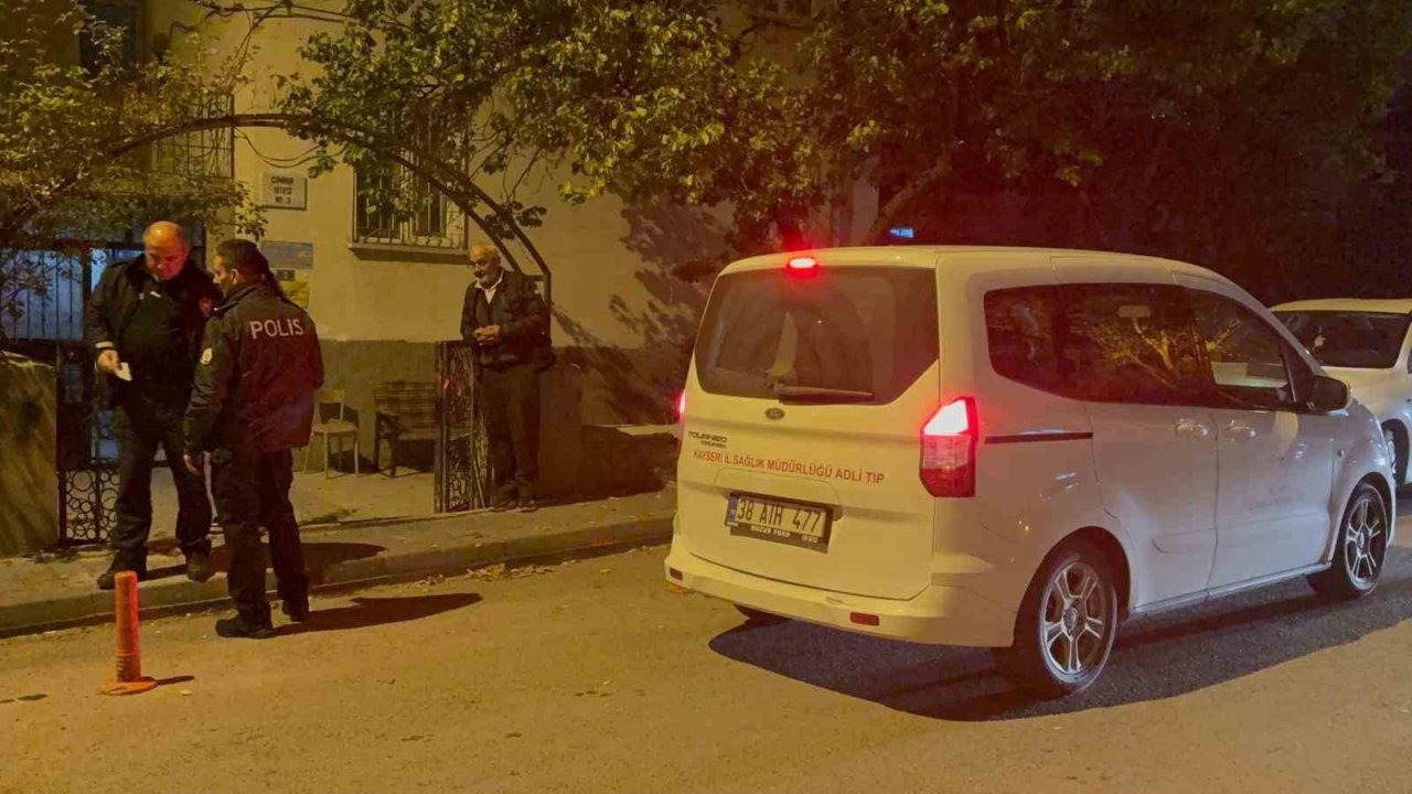 Kayseri’de Yaşlı Adam Evinde Ölü Bulundu