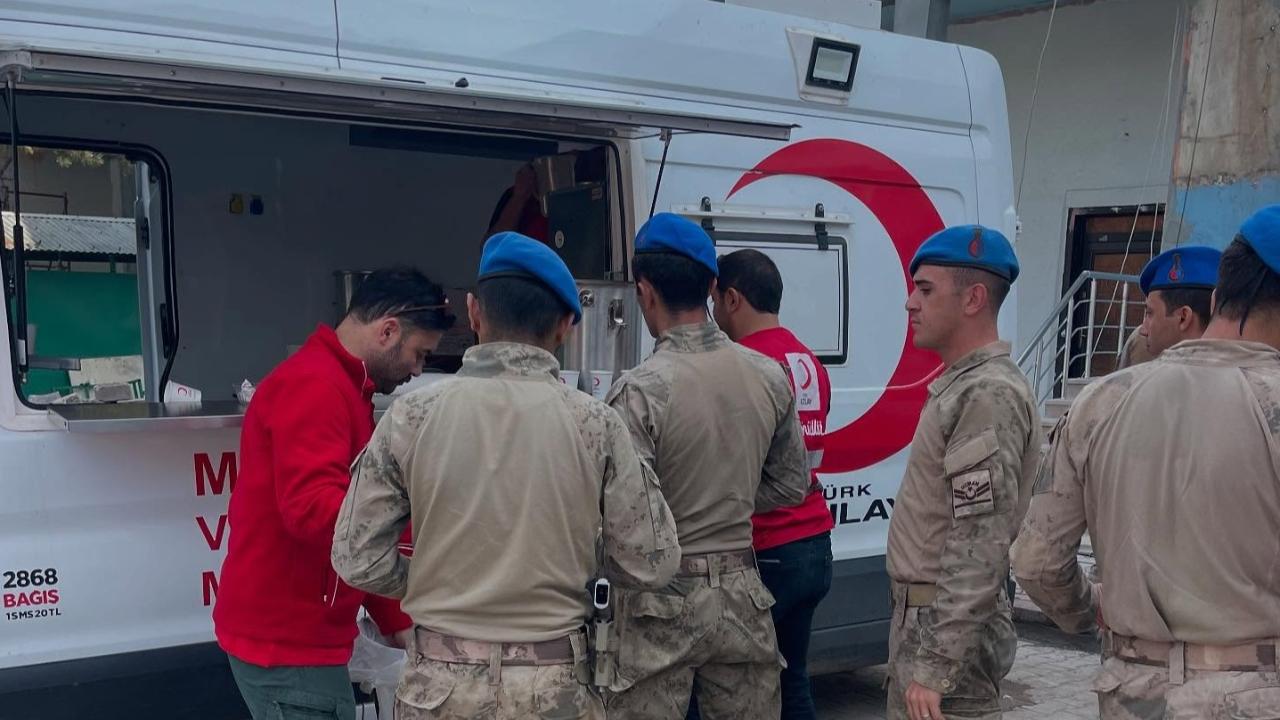 Kızılay Iğdır Şubesi’nden Arama Kurtarma Ekiplerine Destek