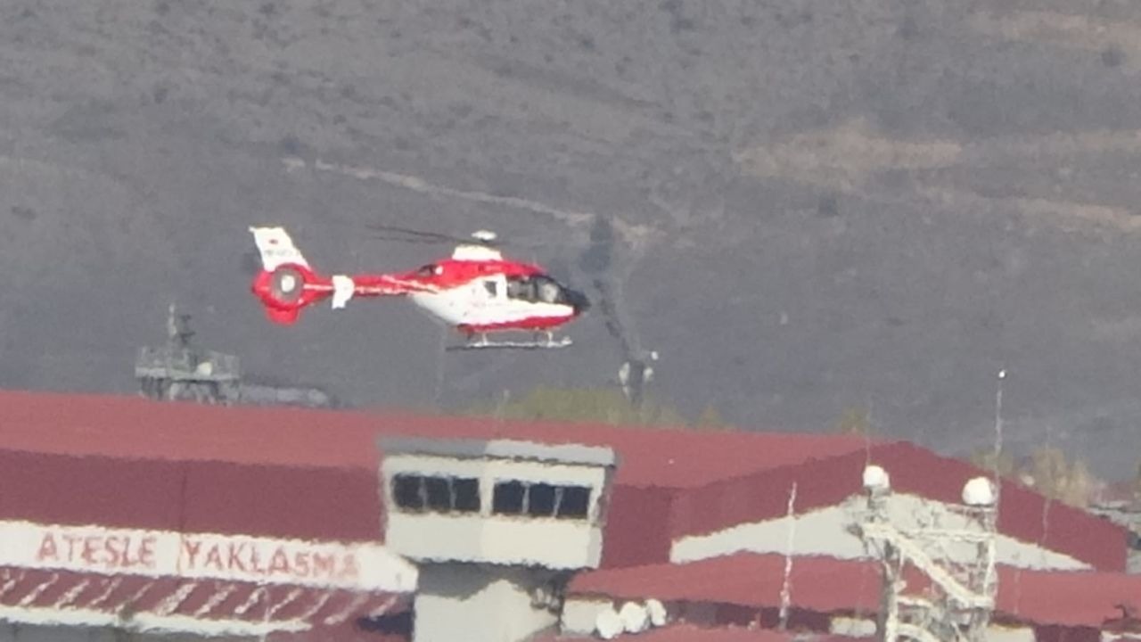 Konjenital Kalp Hastalığı Bulunan 4 Günlük Bebek, Helikopter Ambulansla Van’dan Gaziantep’e Nakledildi