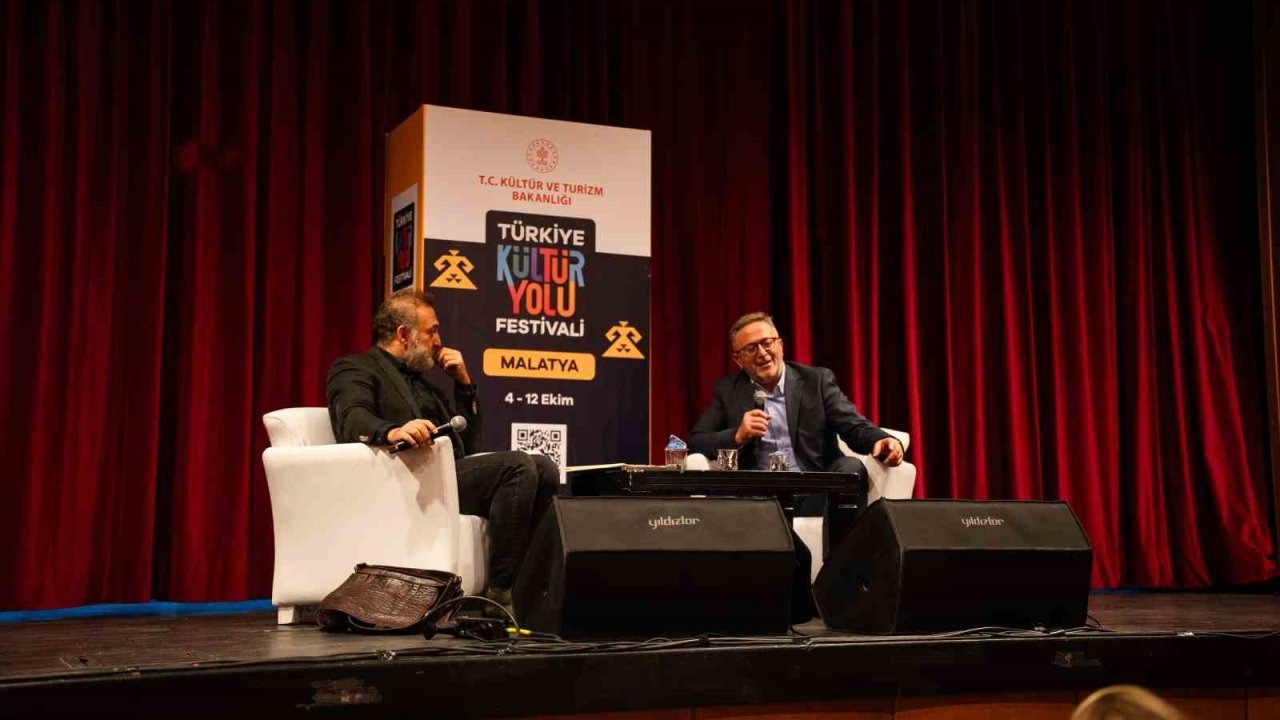 Malatya Kültür Yolu Festivali&#039;nde Edebiyat ve Sanat Coşkusu: Filistin Direniş Edebiyatı Tartışıldı!