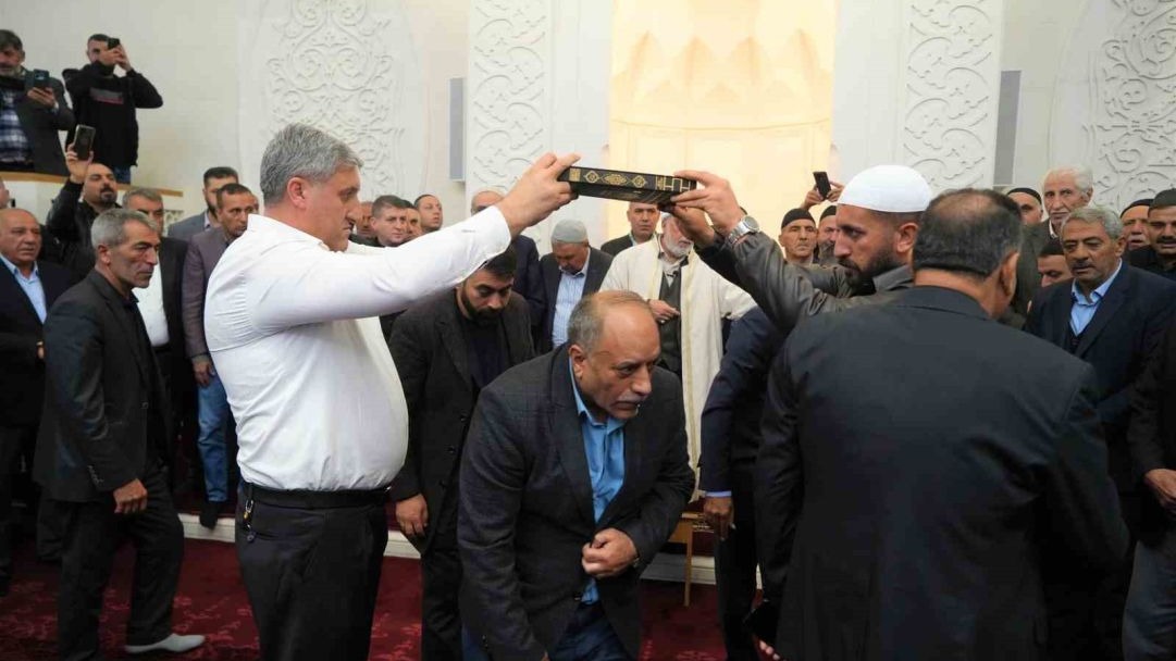 Muş ve Siirtli Aileler Arasındaki 8 Yıllık Husumet Barışla Sonuçlandı