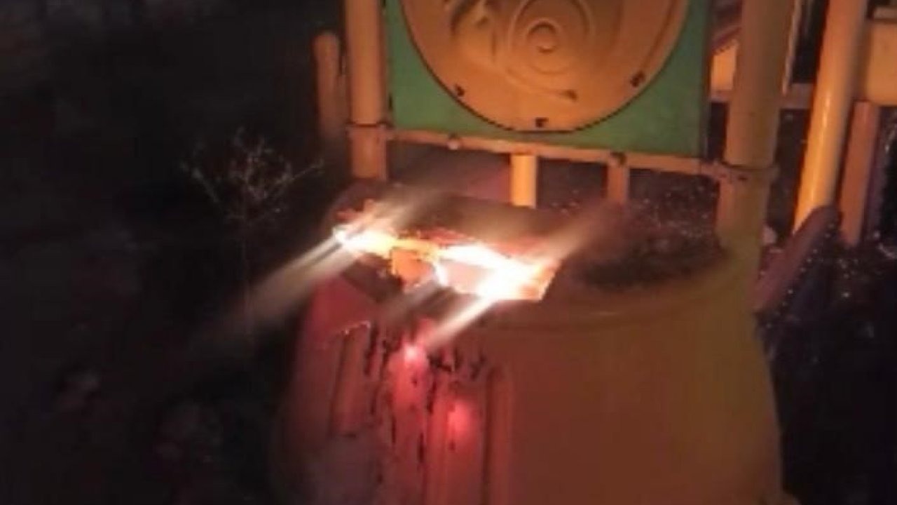 Park malzemelerine zarar veren çocuk yakalandı