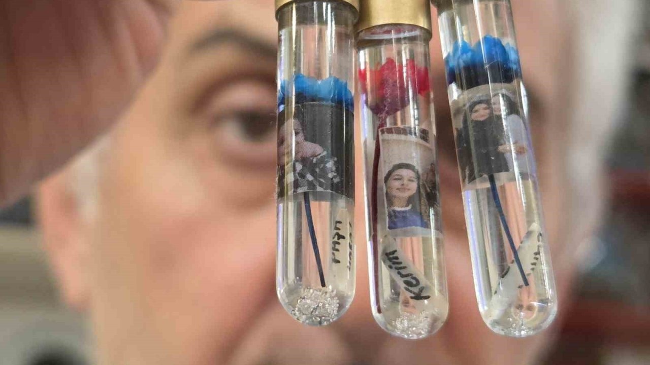 Pirinç tanesinden kolyeler demode oldu, yeni trend bebek dişi kolyeleri